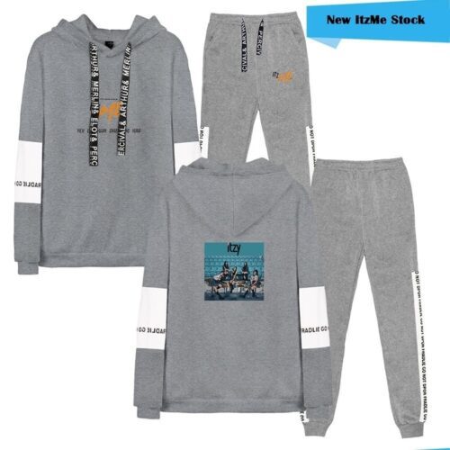 Itzy “ItzMe” Hoodie + Pants Set #3 + Socks